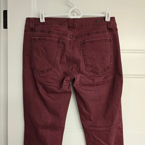 Women's Cabi Bordeaux Skinny Burgundy Denim Jeans Style #919 | Size 4 - Picture 6 of 10